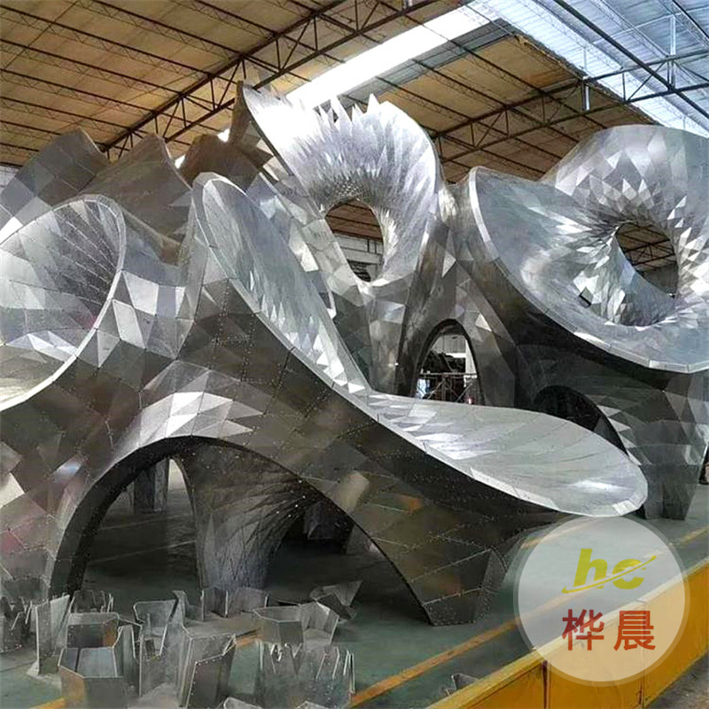 不锈钢雕塑定制